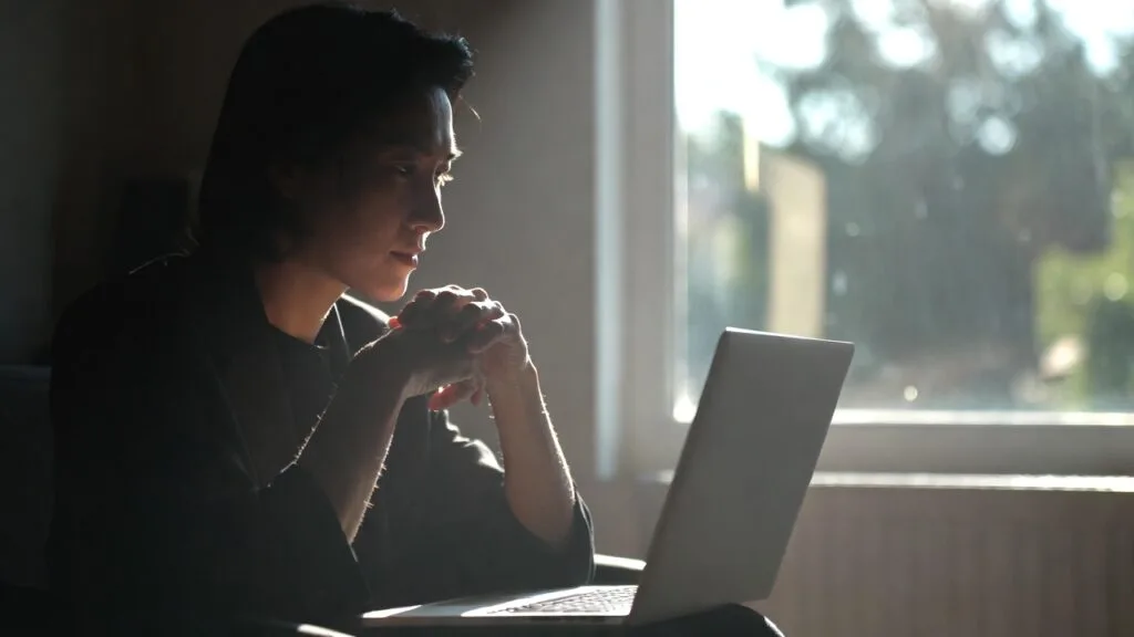 Qualidade de Vida no Trabalho: Estratégias Práticas para Pessoas e Empresas 3 Equilíbrio entre vida pessoal e profissional